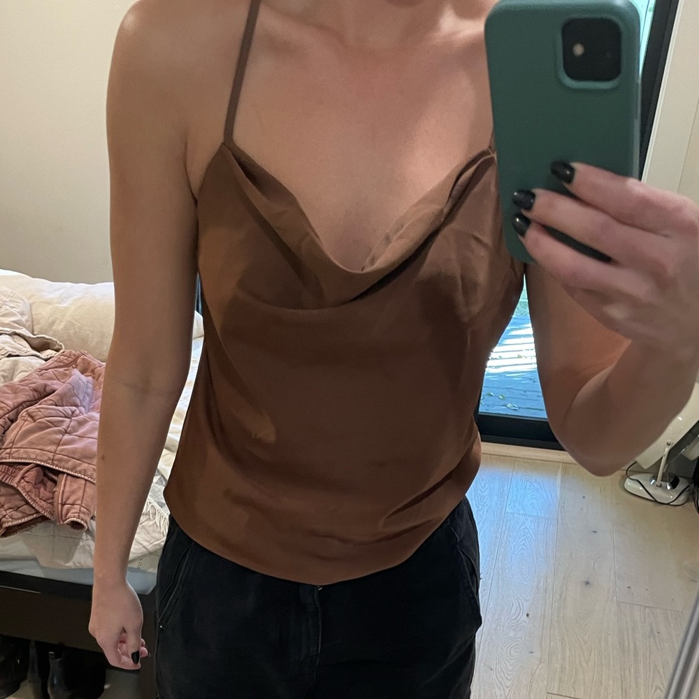 L’Academie Katlyn Brown Silk cowl neck Cami sz M - Picture 5 of 8